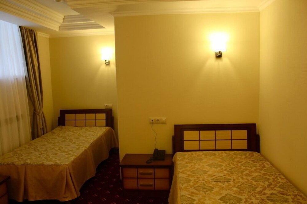 Duna Hotel