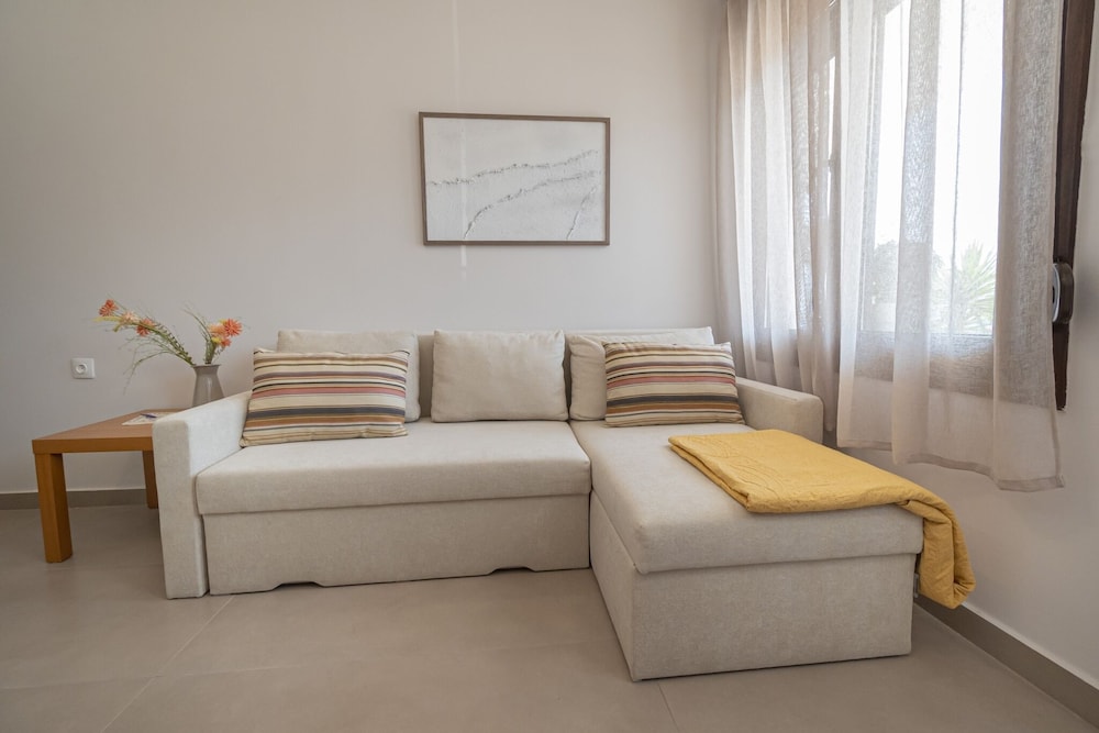 Amico Suites 2 by Rentals Pro - Nea Moudania
