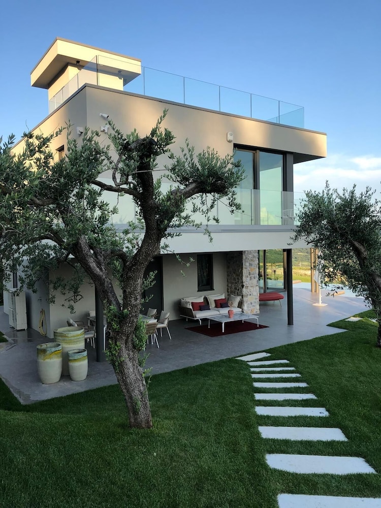 Villa Biancolilla