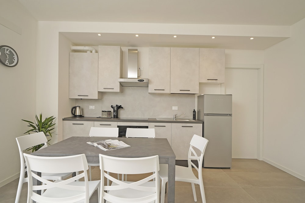 Sunshine Apartment by Wonderful Italy