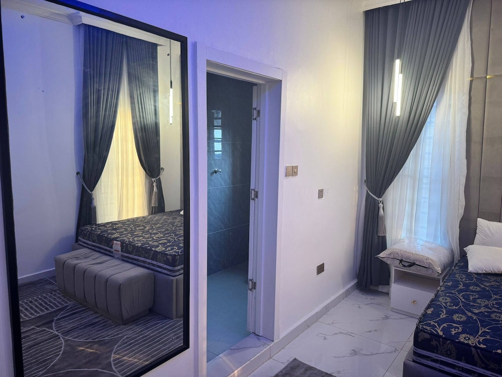Serene Oasis in Lagos - Private Pool & Relaxing Ambiance