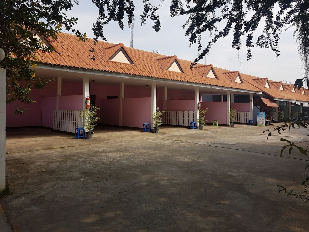 Wanjai Resort