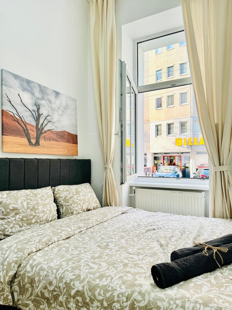 5BR Apt 10min to Matzleinsdorfer