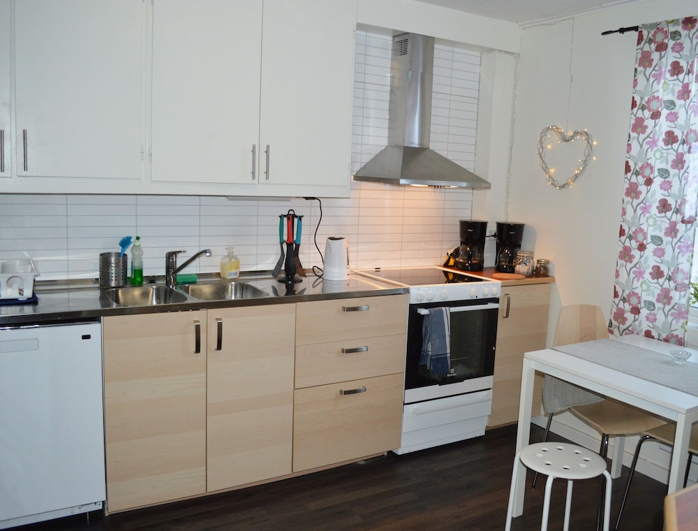 Högsnäsgården - Hostel
