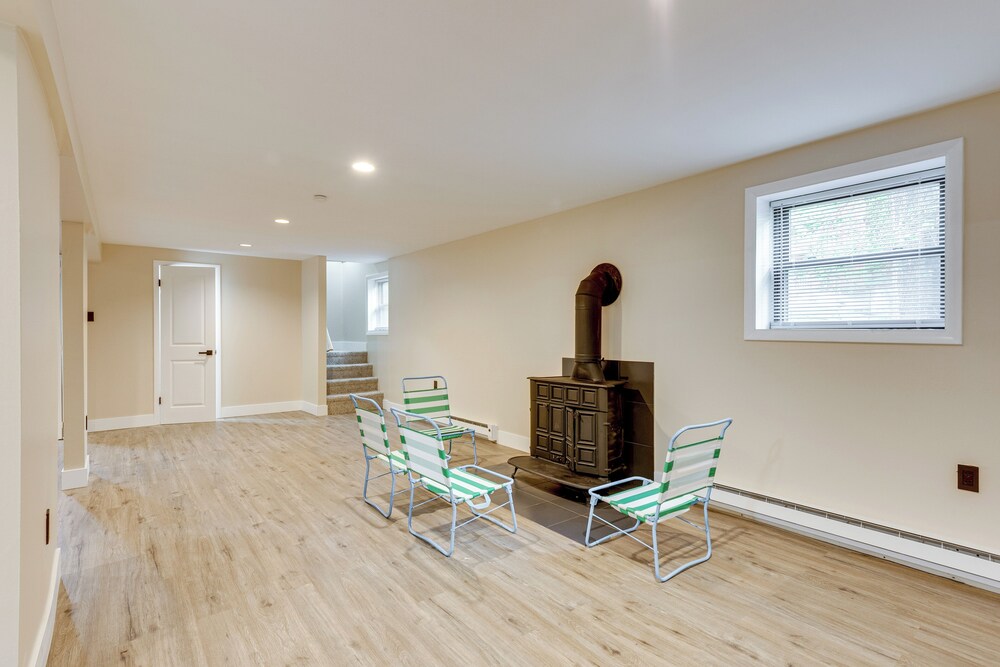 Lake Access at Family-friendly Home in Tobyhanna