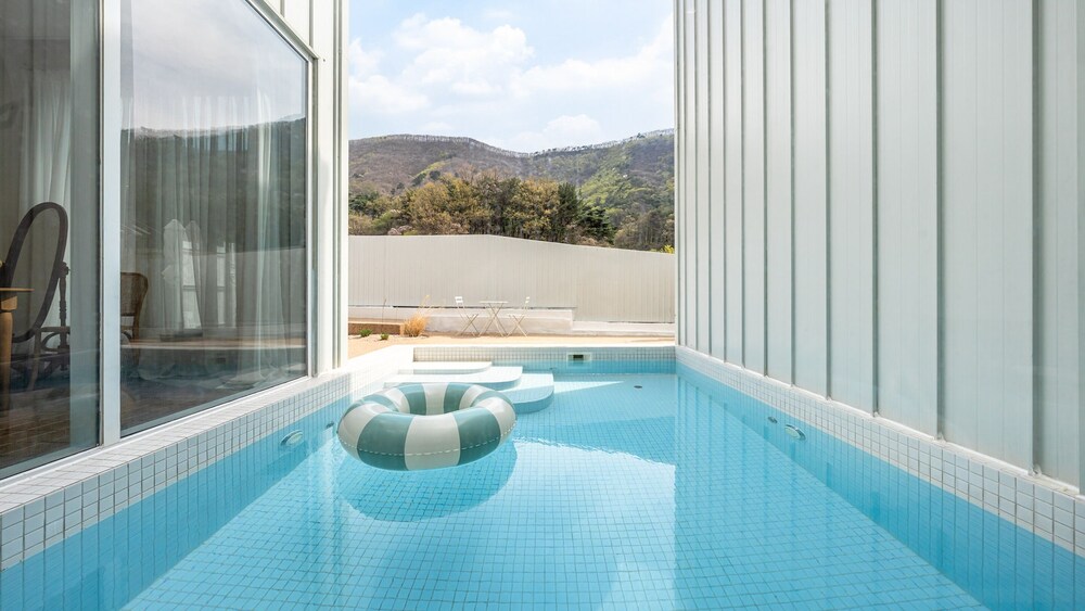 Laetari Pension, Gyeongju
