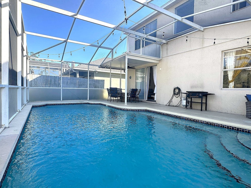 Family Villa 5 Bedroom Near Disney World