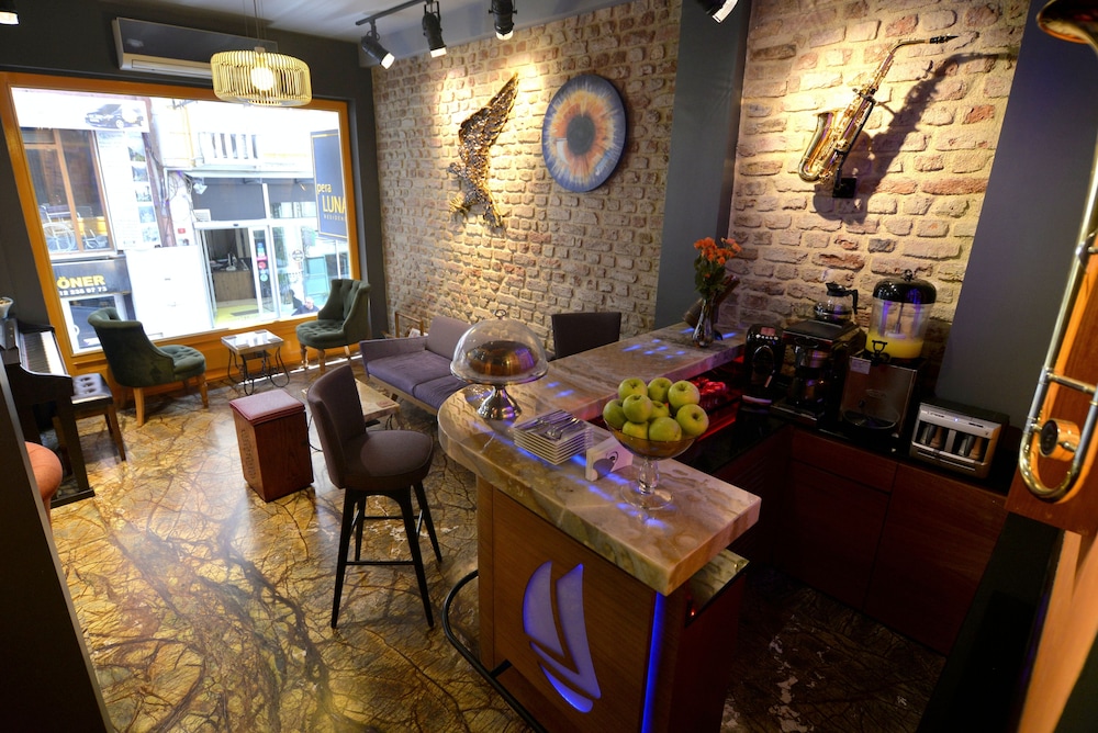 Pera Luna Residence - Özel Sınıf - Image 24