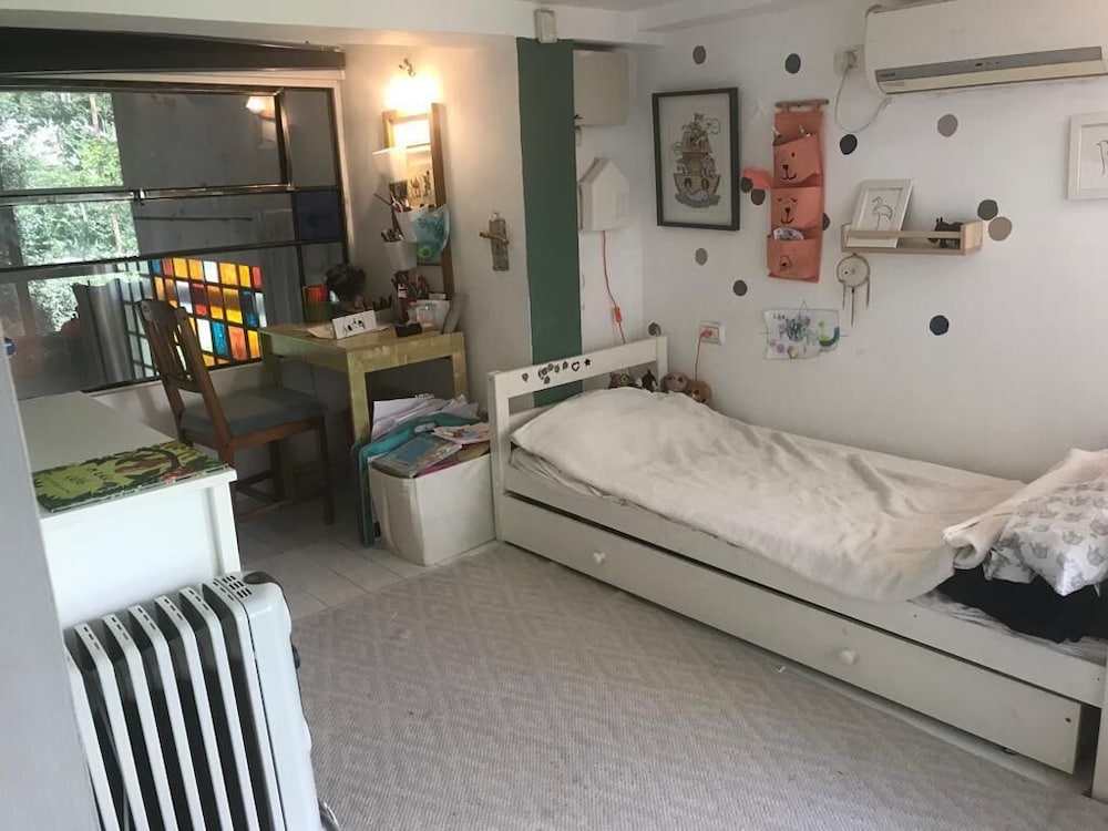 3 Br by park hayarkon 1min  2 Ichilov view 4