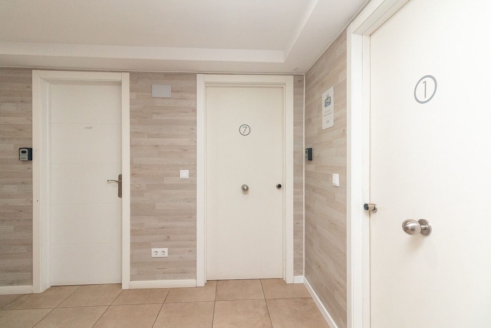 Bet Apartments - Abastos view 2
