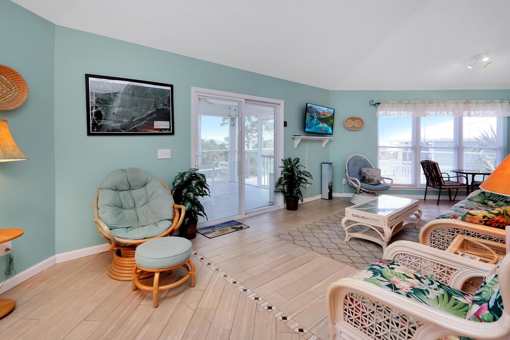 DeLight House