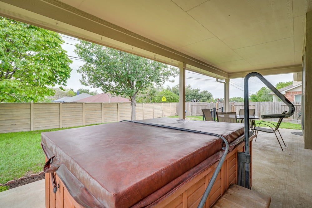Pet-friendly Round Rock Escape w/ Hot Tub! view 2