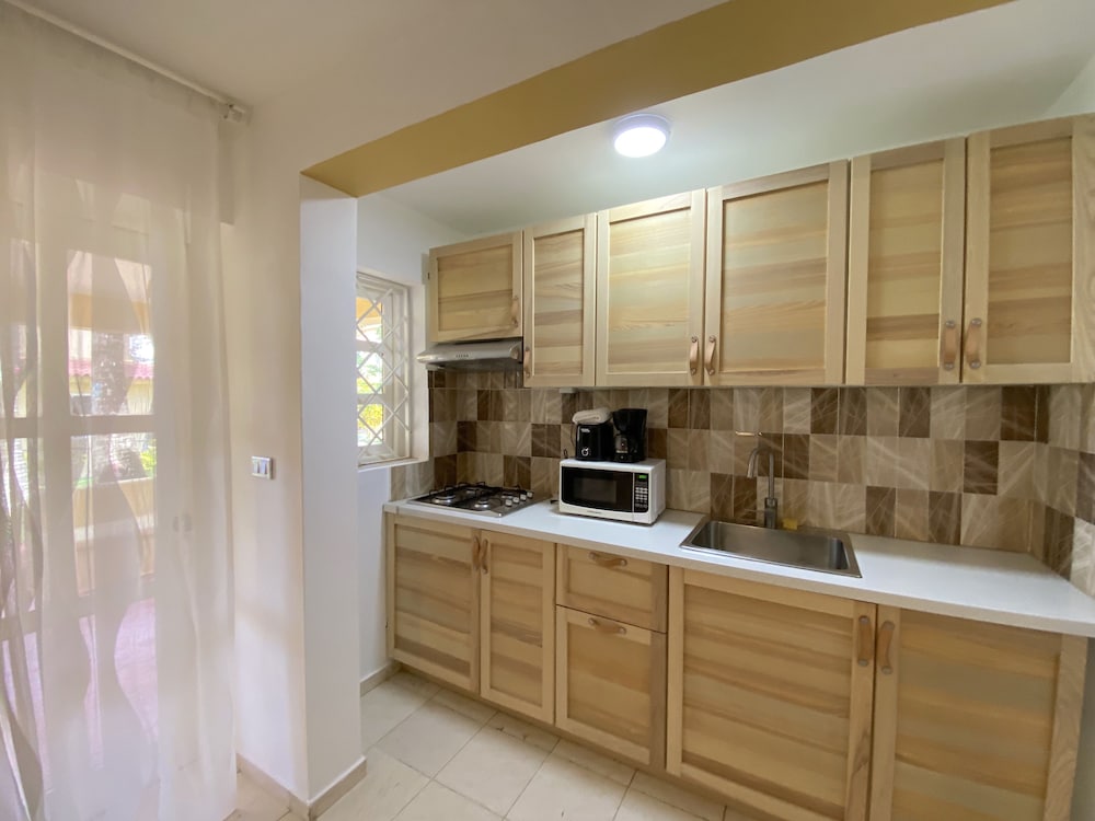 Los Corales Tropical Beach Resort & SPA