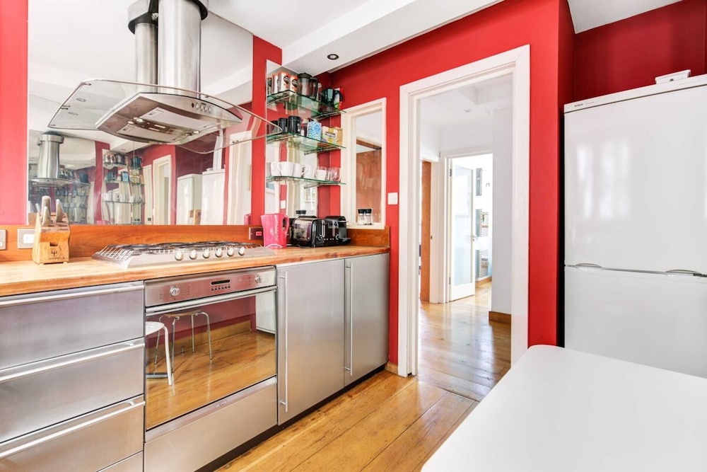 Modern Notting Hill 2 Bedroom Near Royal Oak Tube