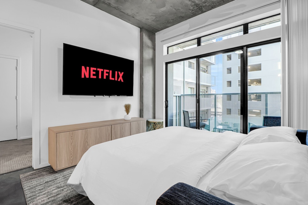 Phoenix Urban Luxury Escape