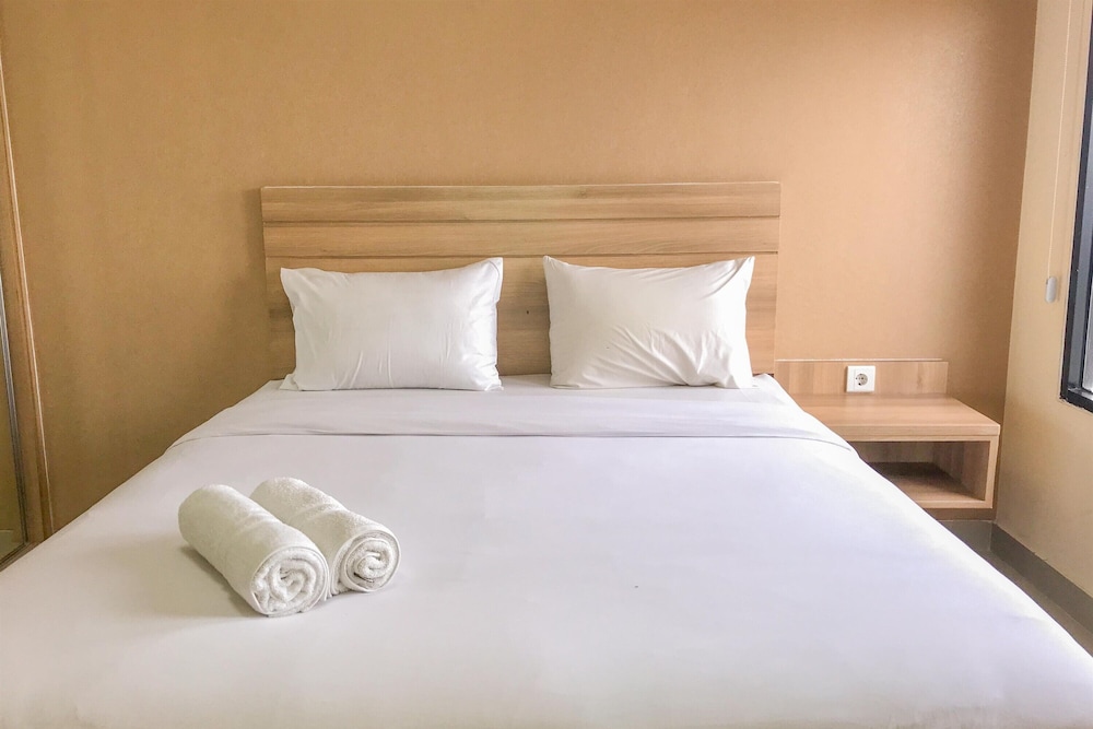 Comfort and Spacious Studio Room at Kebayoran Icon Apartment
