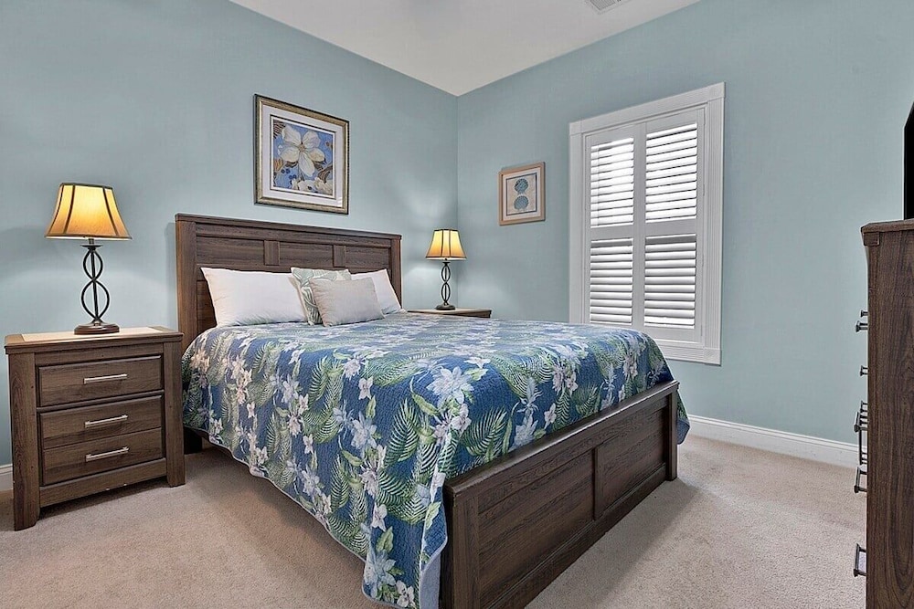 Magnolia North 4880 Unit 101 3 Bedroom Condo