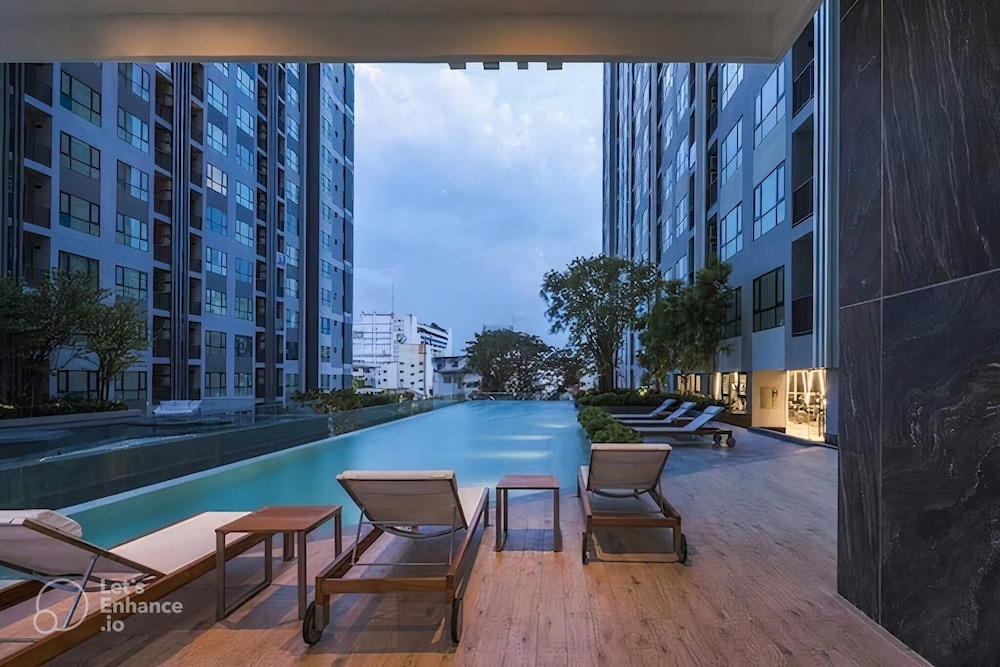 2 Bed Room Beautiful Location - Central Pattaya