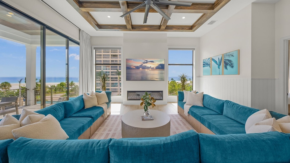 Over the Top in Siesta Key