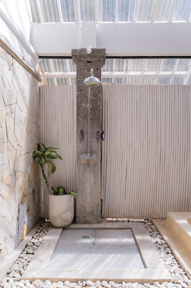 Outsite Bali