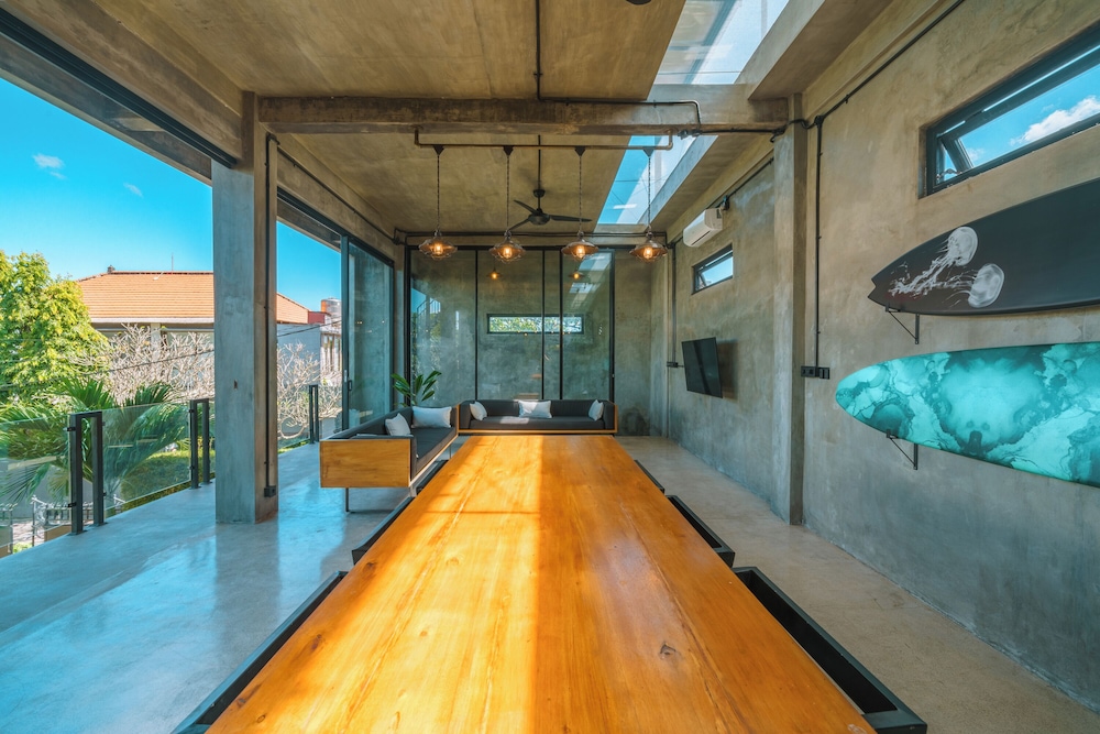 meeting & event spaces