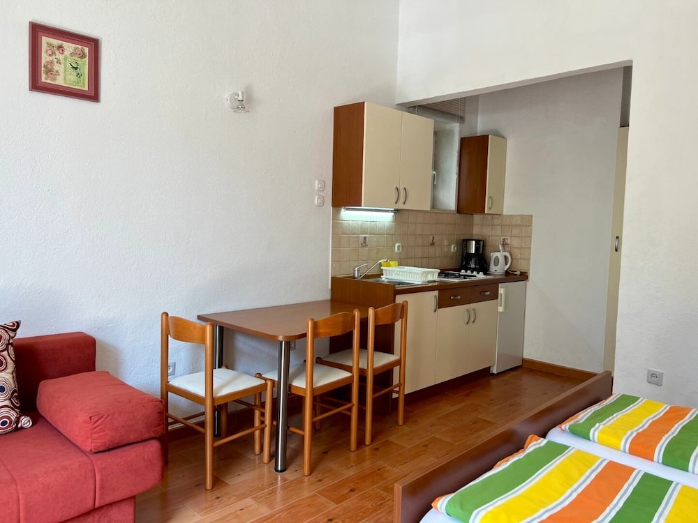 Jure - Ground Floor Studio-apartments - SA2
