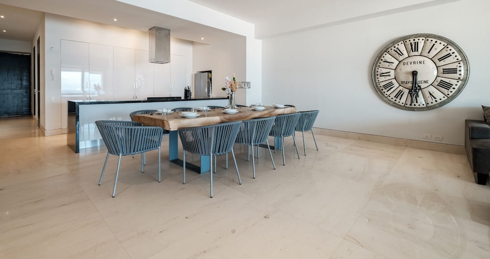 Oceanview Penthouse With Private Pool - BBQ