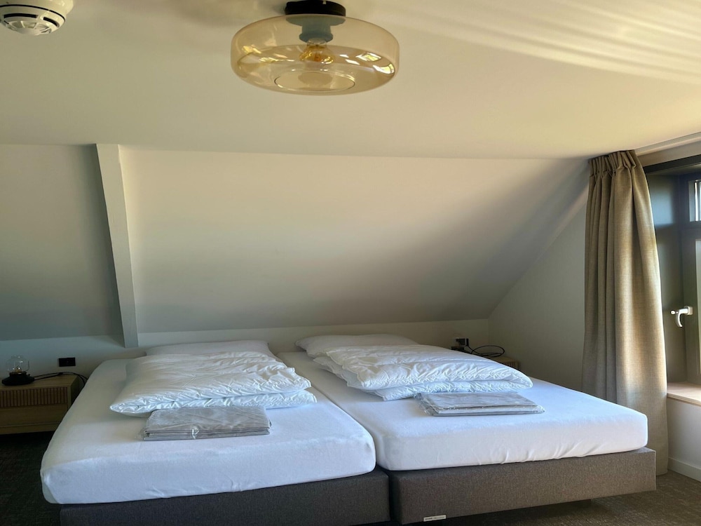 Group Accommodation for 40 Guests