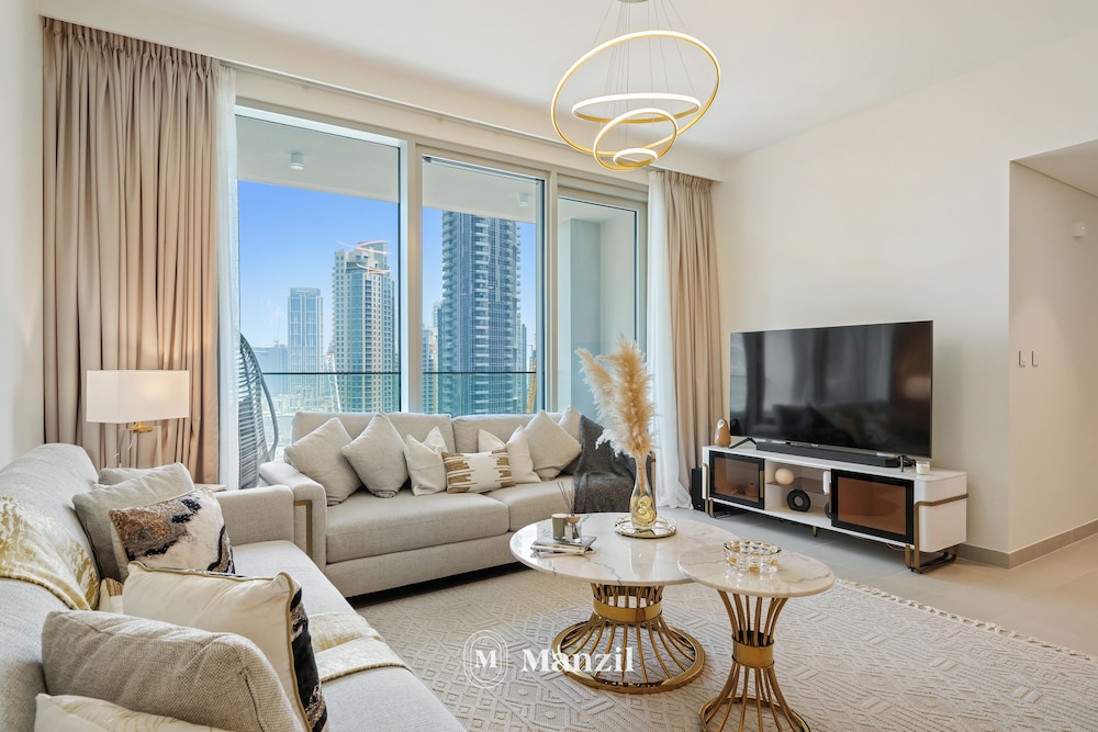 Manzil - 3BR in Downtown with Burj View