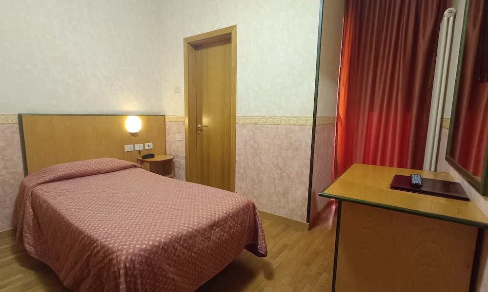 Hotel Baffo Rosso
