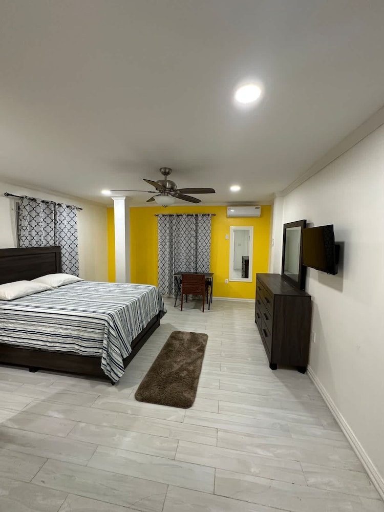 Gentlemen s Suite 3 Bedroom