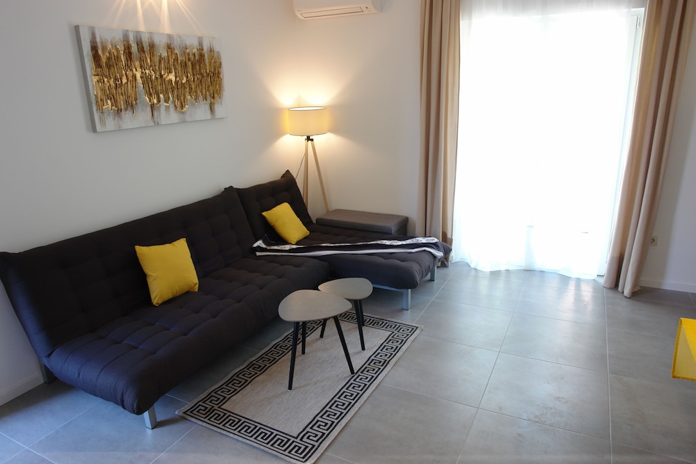 Forest&Sea apartment-Bikes&table incl