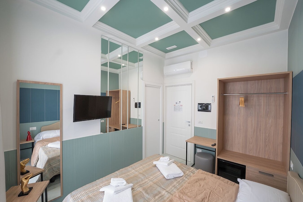 Royal Art House H Duomo by ClaPa Group Dislocated Hospitality