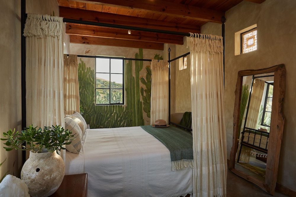 Sagrada Holistic Ranch view 4