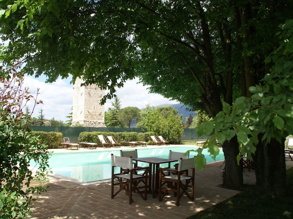 Apartment in Umbria With Pool & BBQ photo 3