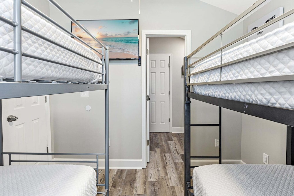 Coastal Dreams 1308 5 Bedroom Home