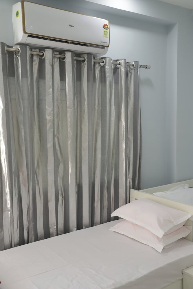 V & U Homestay Sadar