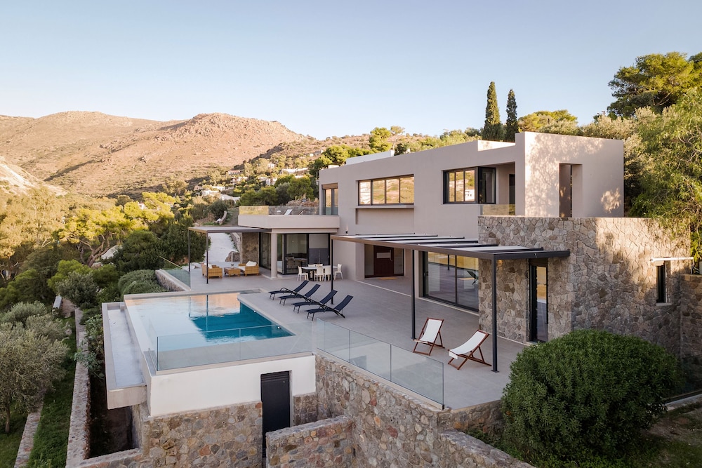 Villa Iris Aegina