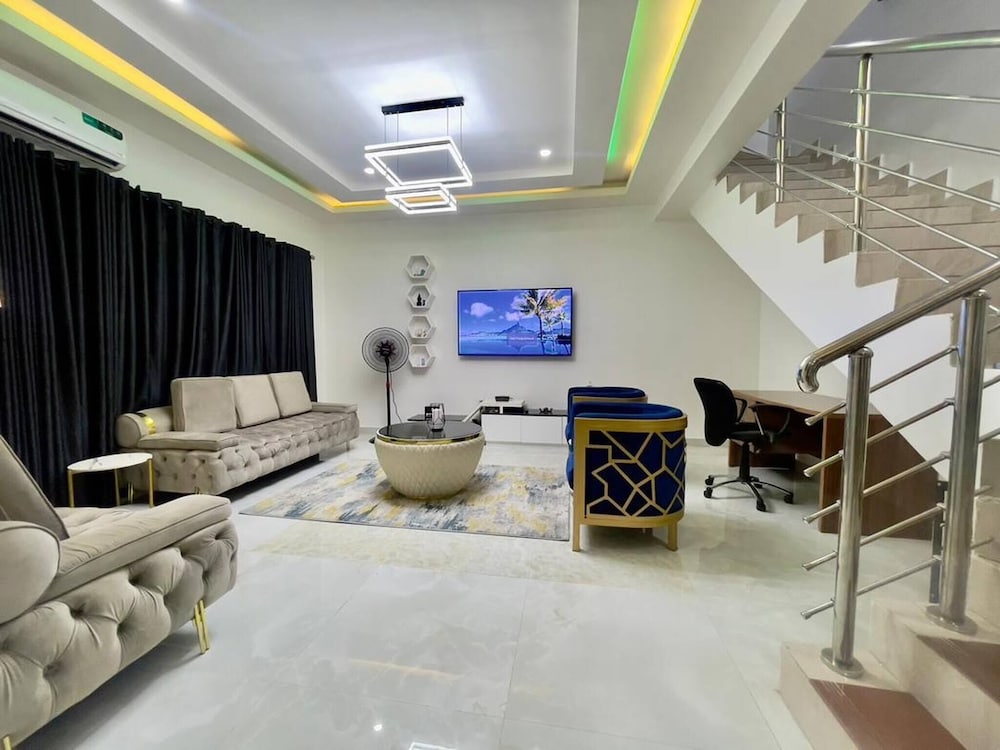 Aurequire 3 Bedroom Duplex Lekki Phase 1 Lagos