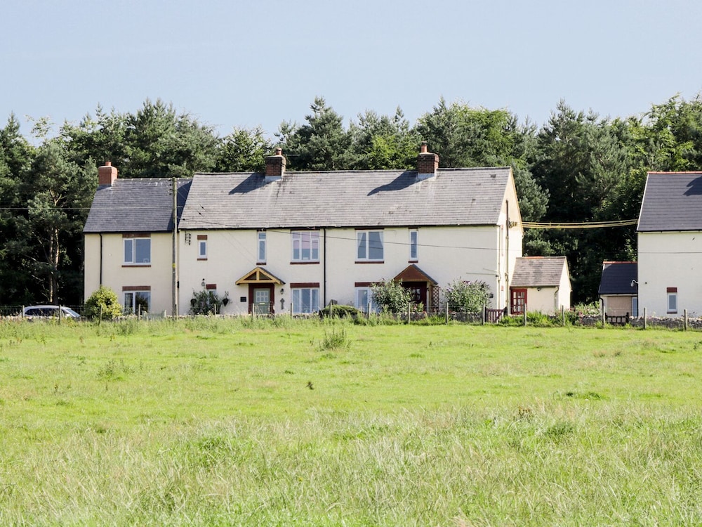 Alnwick Vacations - Bunty's Place - Property Image 2