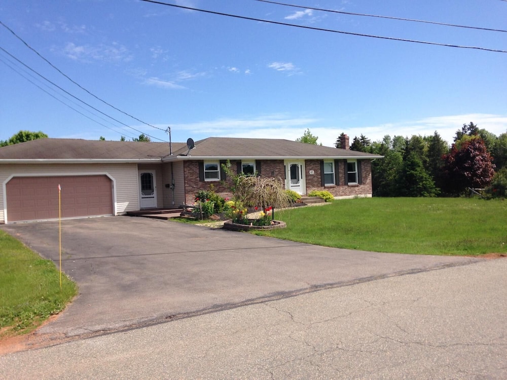 Wrights Creek Tourist Home