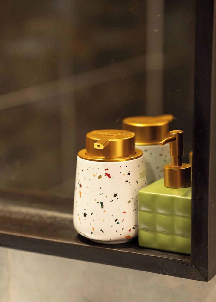 Pha Boutique House