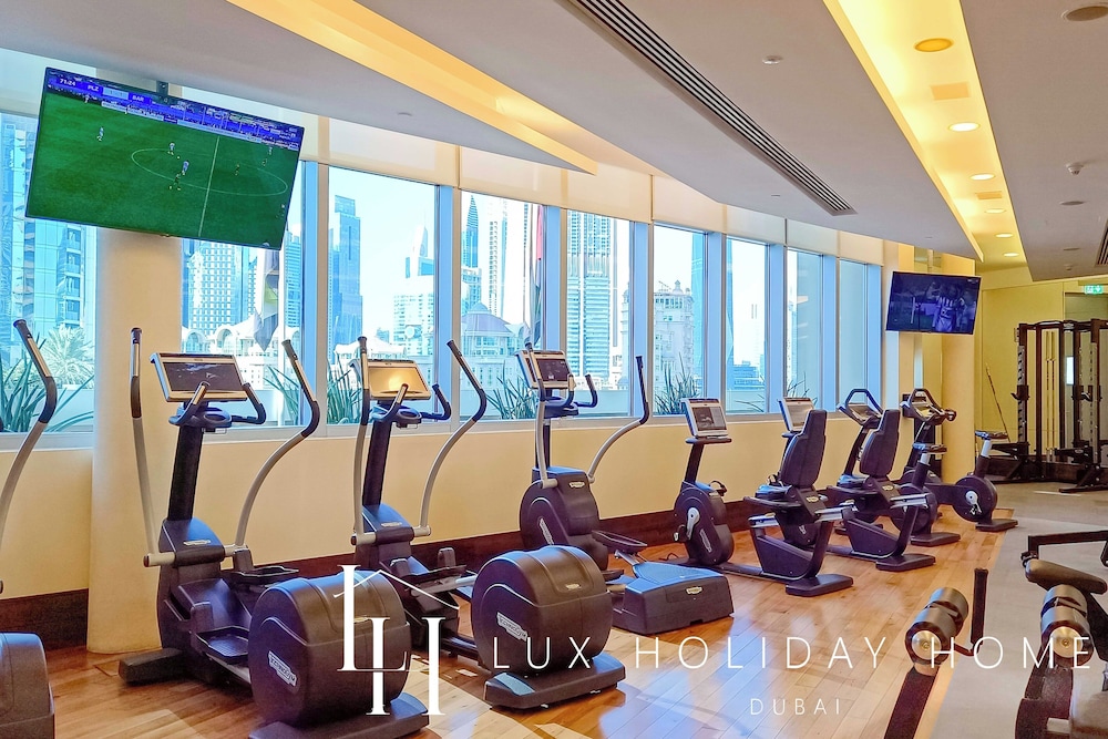 LUX The EMAAR Fashion Avenue Studio 2