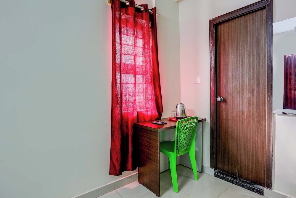 FabHotel Royal Suites - Yeshwanthpur