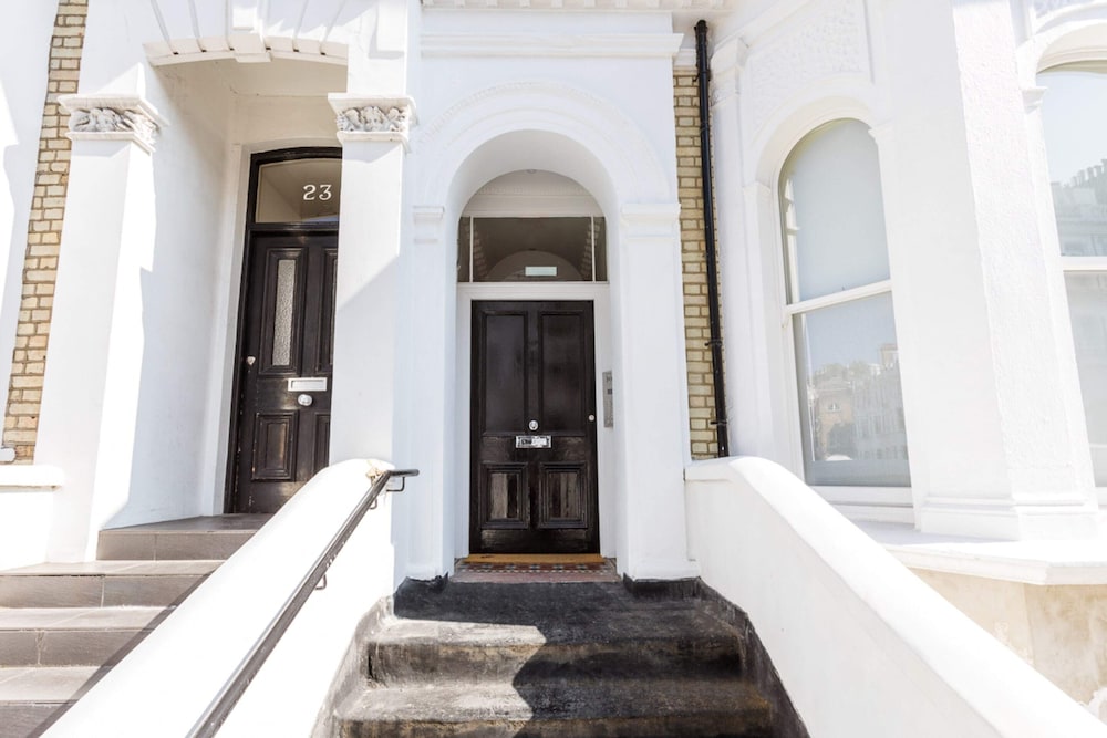Coleherne Road Residence VI