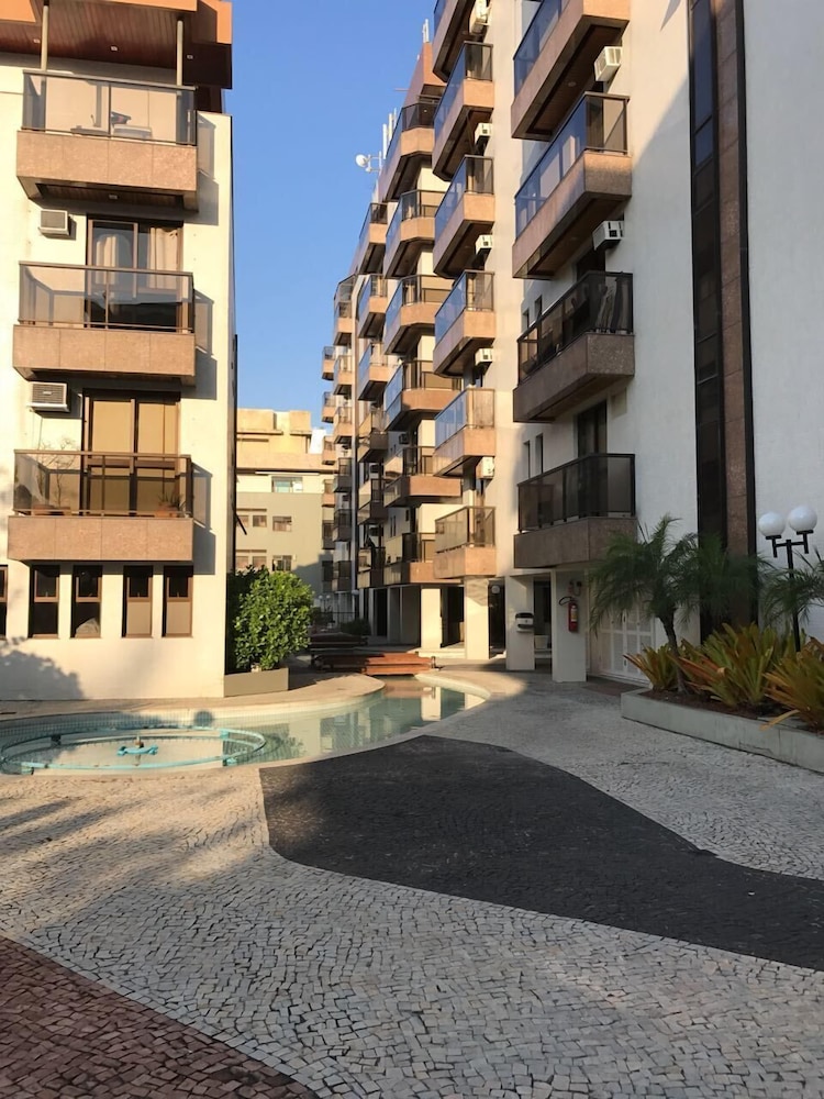 Apartamento de Frente para Praia