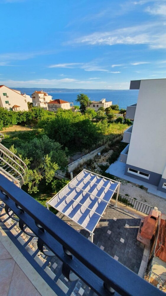 Filip - sea View - A5 view 2