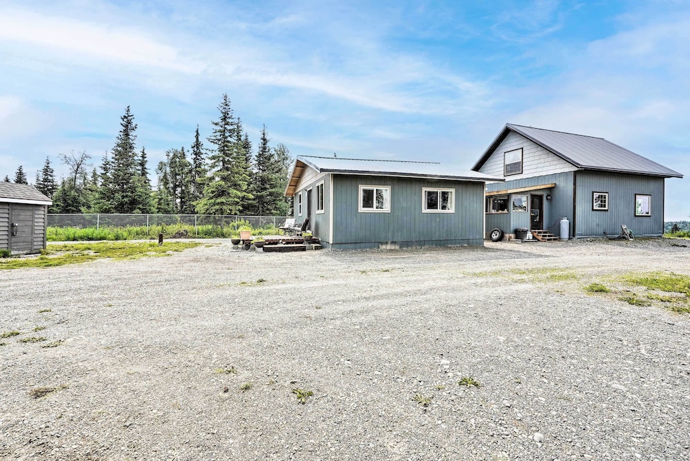 Secluded Kenai Peninsula Cottage in Ninilchik view 5