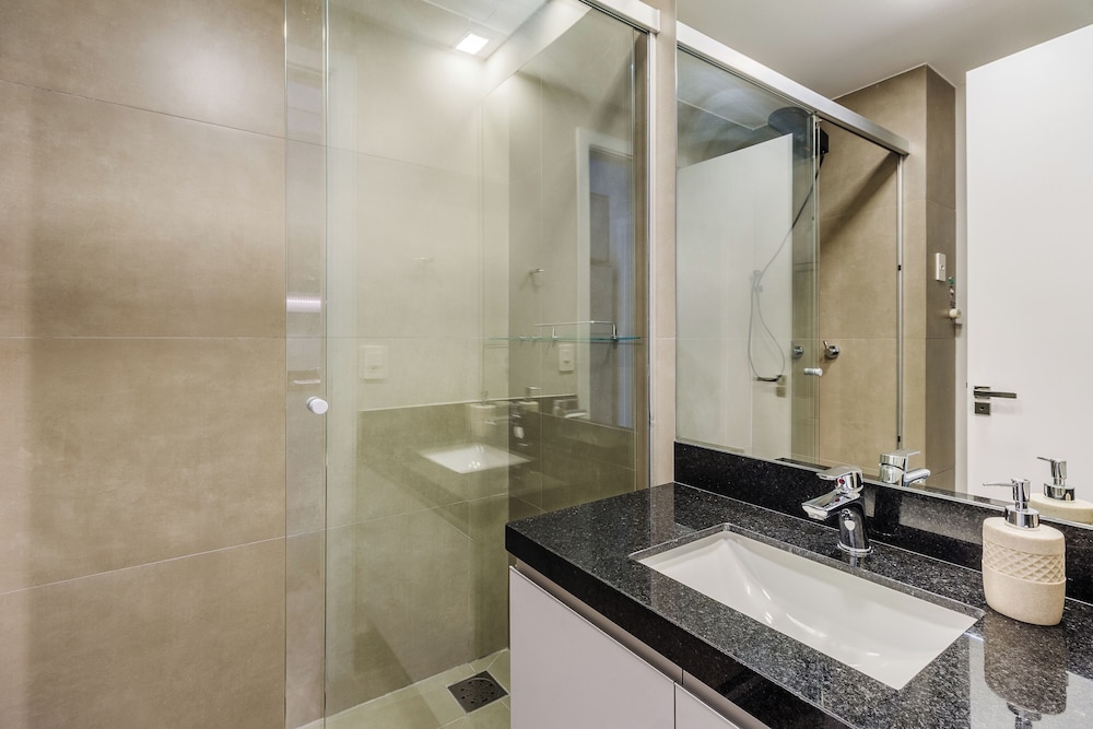 High-standard Studio in Moinhos Gos1007