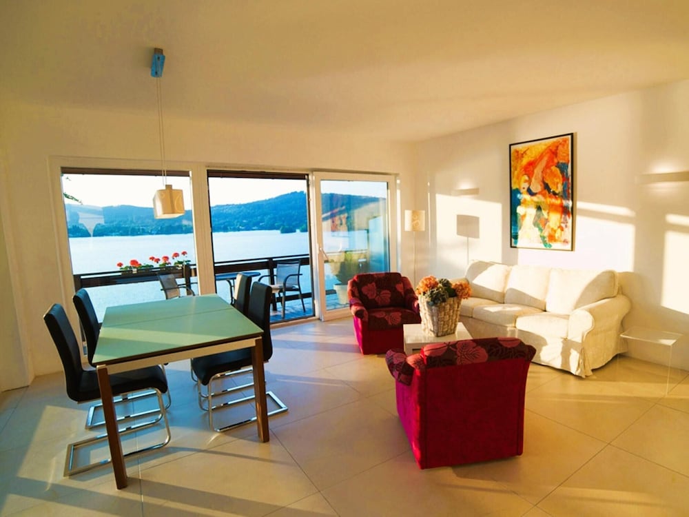 Worth Apartment in Maria in the Garden